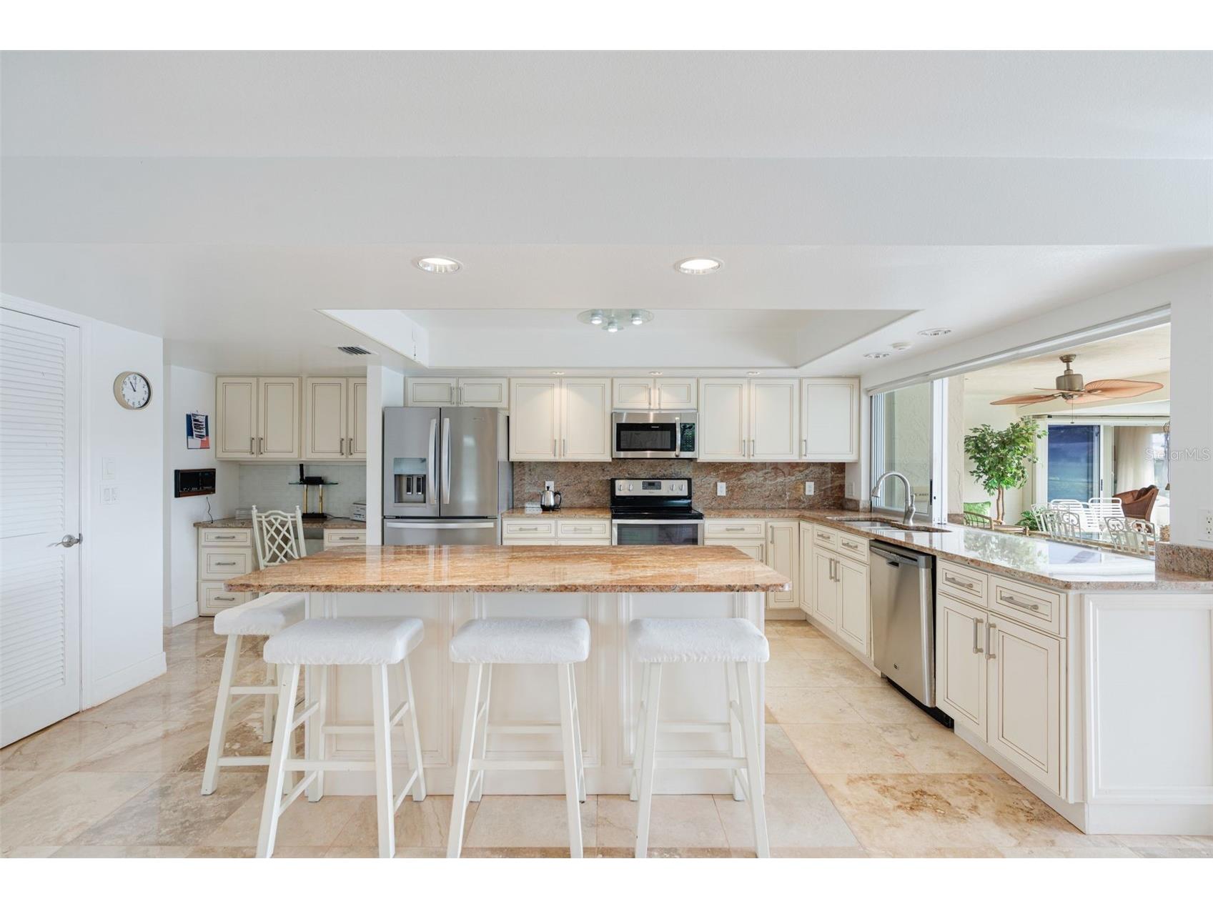 402 Devonshire Lane Venice FL 34293 A4678374 image29