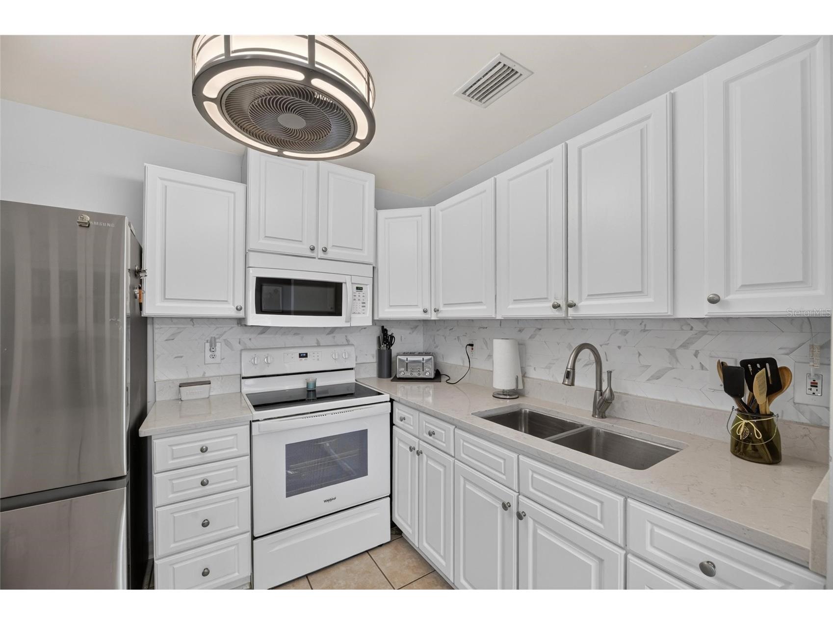 402 Dorchester Place #31 Sun City Center FL 33573 TB8517975 image13
