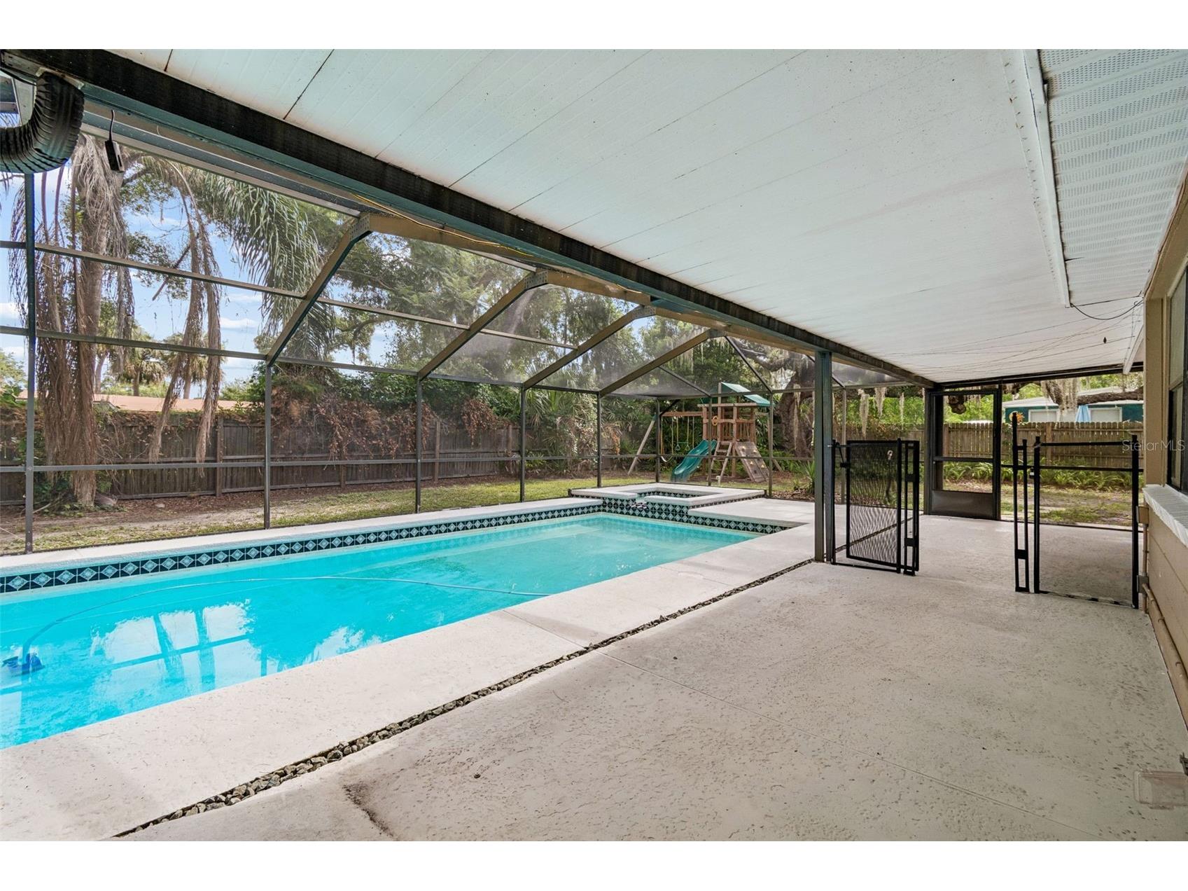 402 Dunedin Avenue Temple Terrace FL 33617 TB8521362 image23