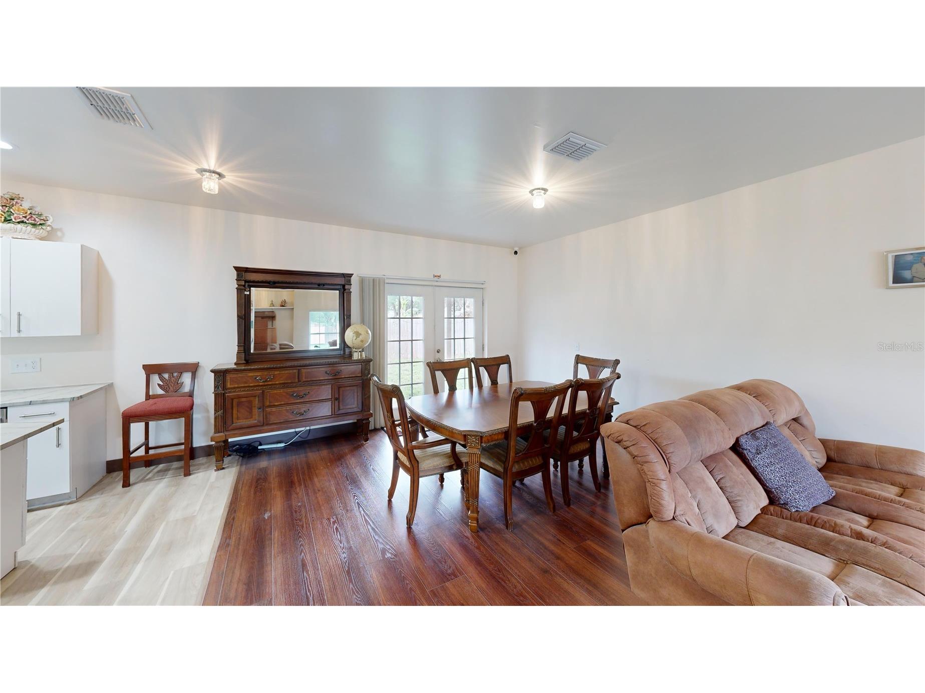 402 E Maple Street Winter Garden FL 34787 O6412747 image4