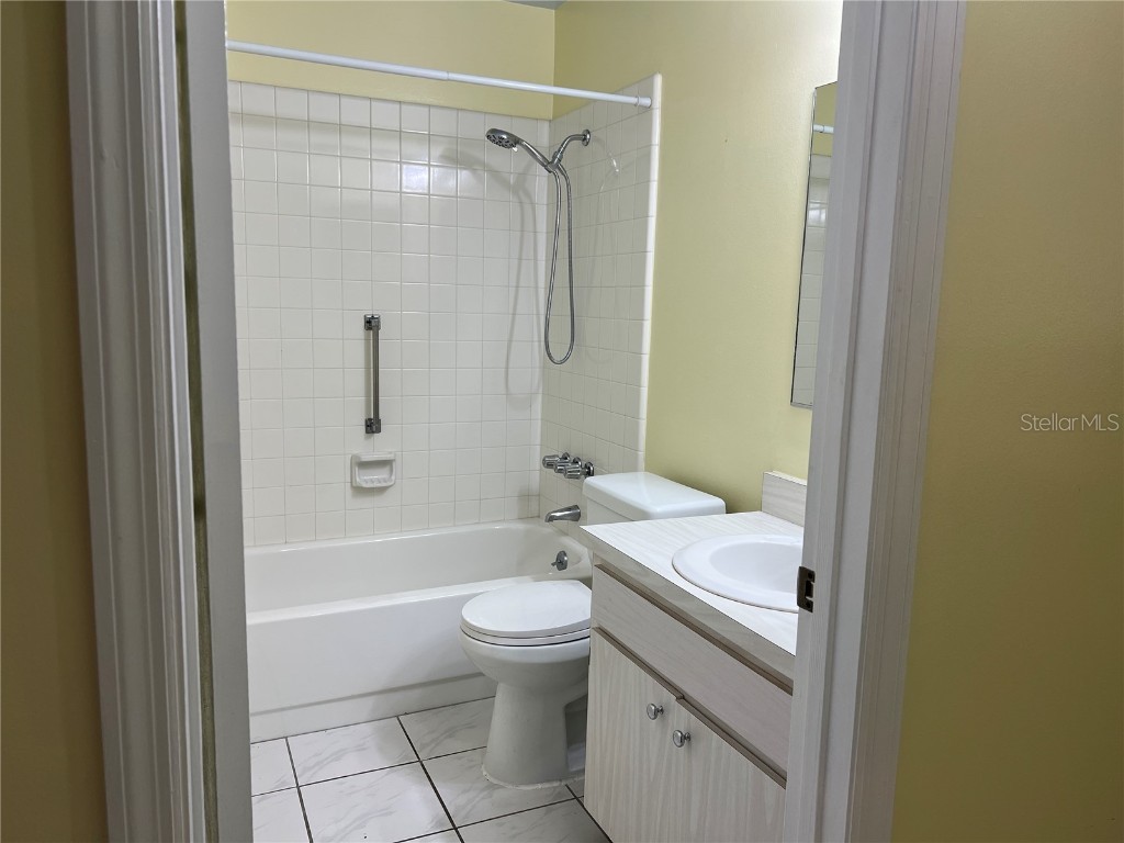 402 Finchley Court #B Sun City Center FL 33573 A4677265 image13