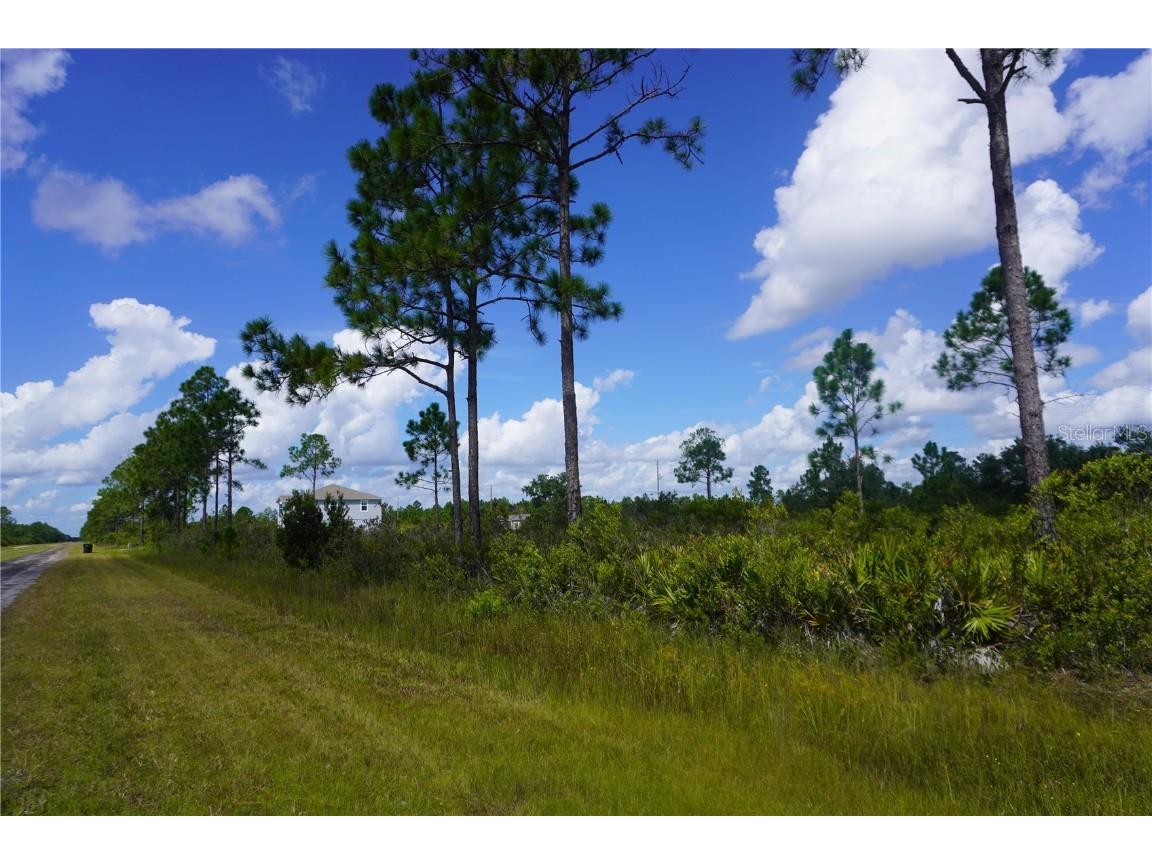 402 Japonica Avenue Indian Lake Estates FL 33855 - LAKE WALK ON WATER P4936366 image7