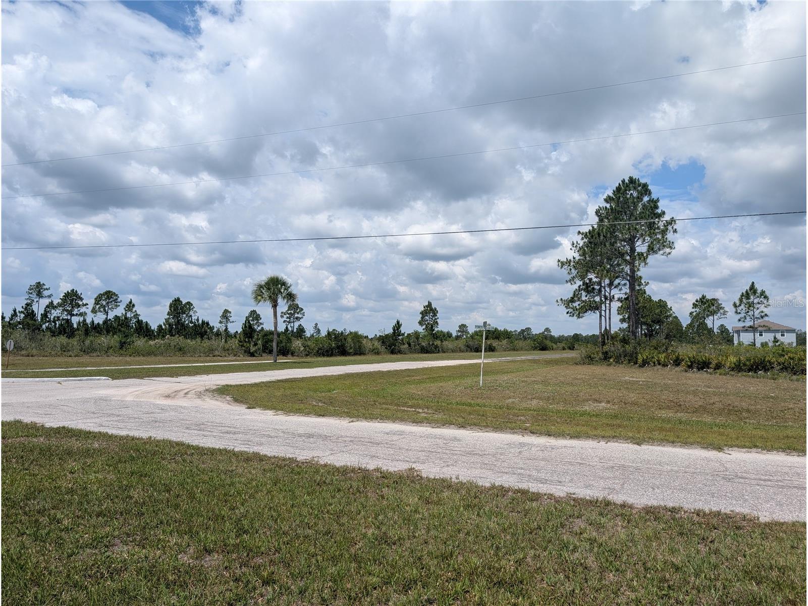 402 Japonica Drive Indian Lake Estates FL 33855 - LAKE WALK-IN-WATER P4938836 image7