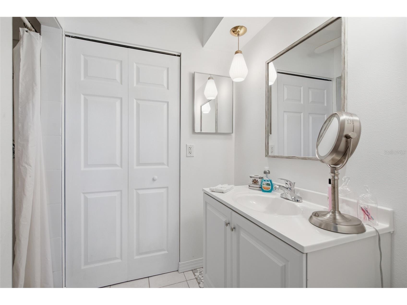 402 Ketch Way #402 Nokomis FL 34275 TB8519490 image17