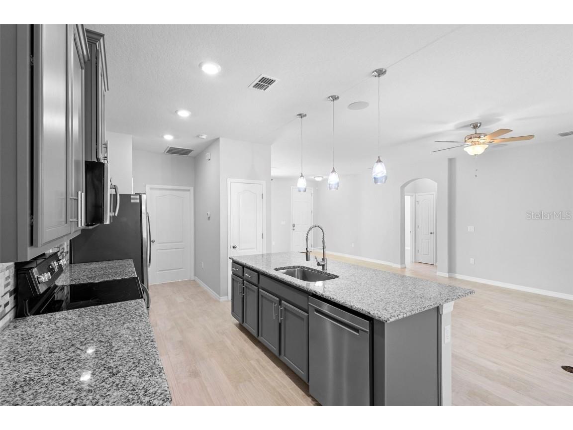 402 Last Tree Drive Deland FL 32720 V4945722 image15