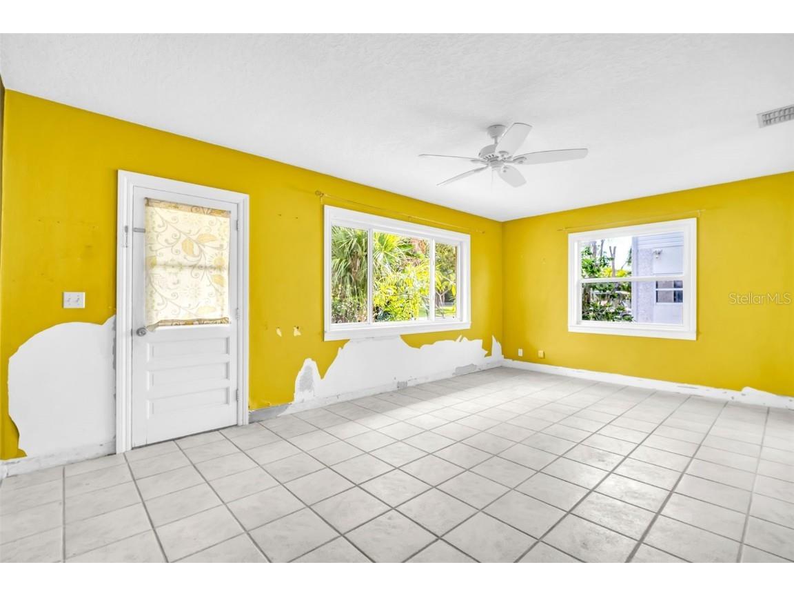 402 Orchid Palm Harbor FL 34683 TB8416859 image21