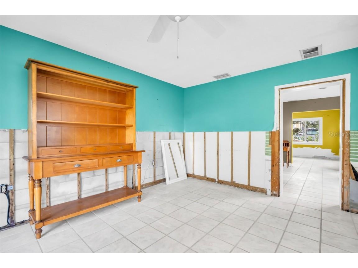 402 Orchid Palm Harbor FL 34683 TB8416859 image31