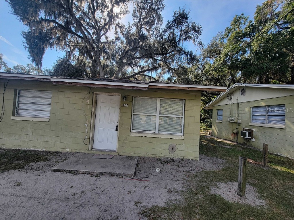 402 Peters St Wildwood FL 34785 S5139140 image2