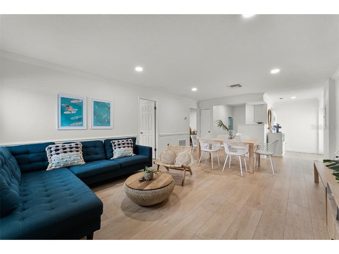 402 S Orlando Avenue Cocoa Beach FL 32931 - COCOA BEACH O6318947 image16