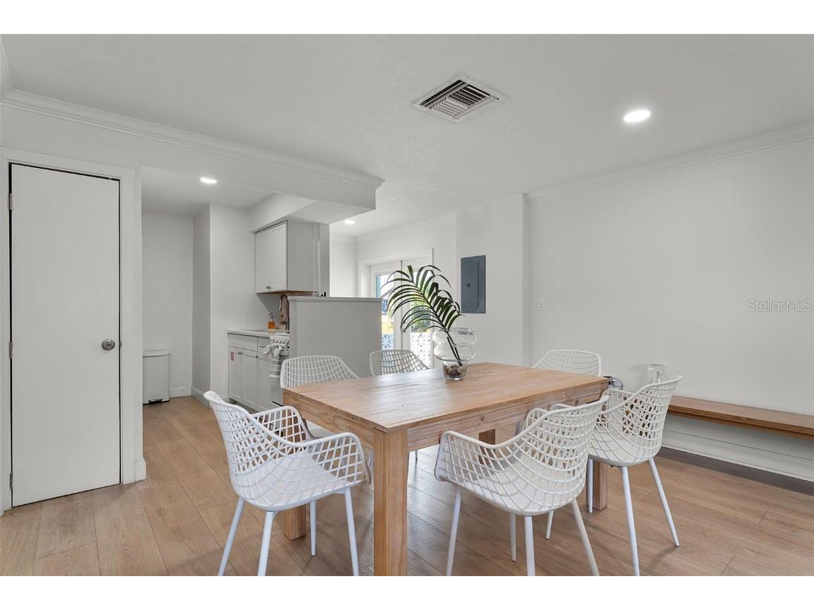 402 S Orlando Avenue Cocoa Beach FL 32931 - COCOA BEACH O6318947 image18