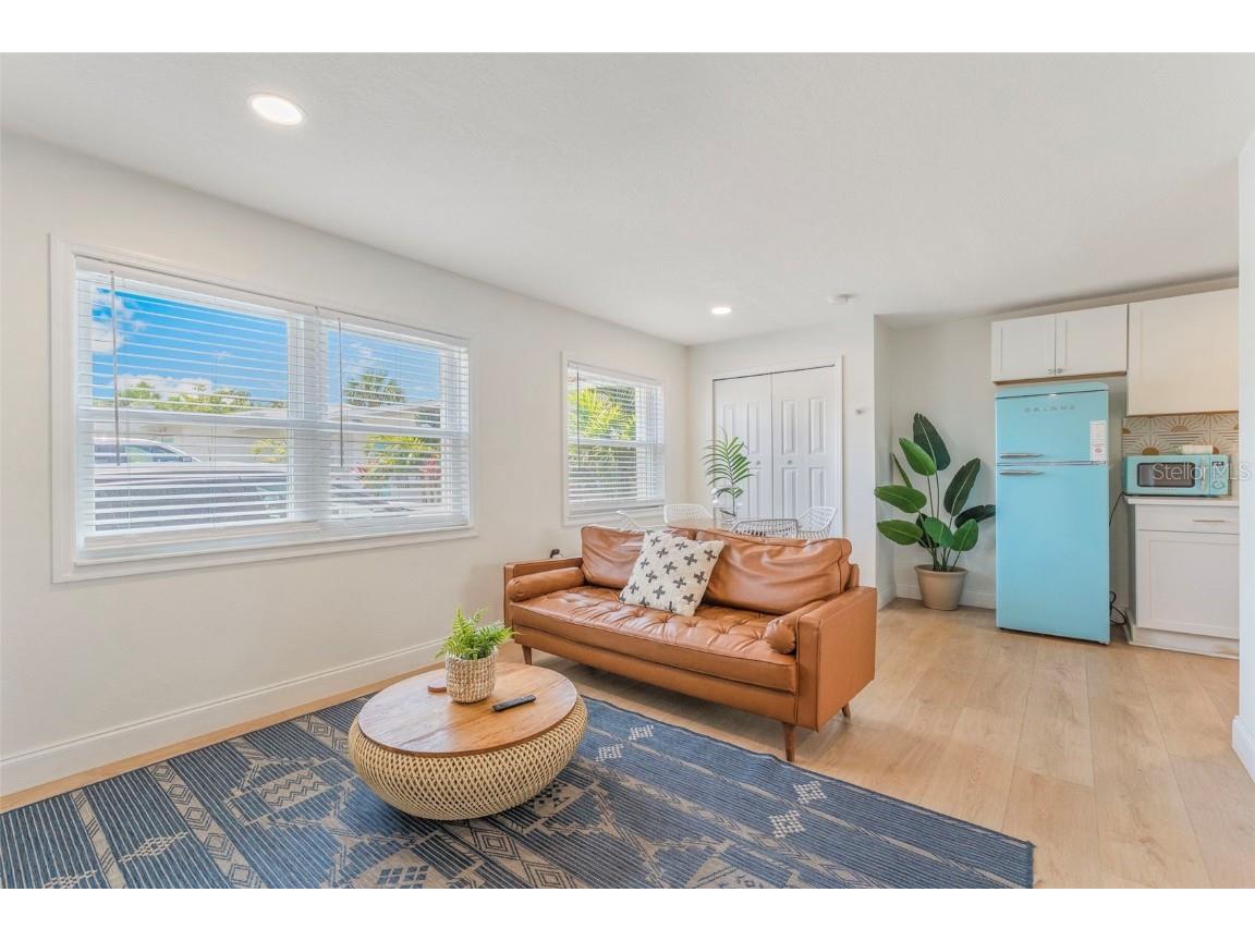 402 S Orlando Avenue Cocoa Beach FL 32931 - COCOA BEACH O6318947 image48