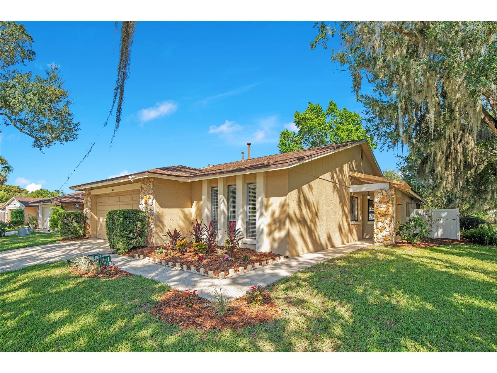 402 San Leandro Drive Casselberry FL 32707 - LAKE HOWELL O6345069 image1