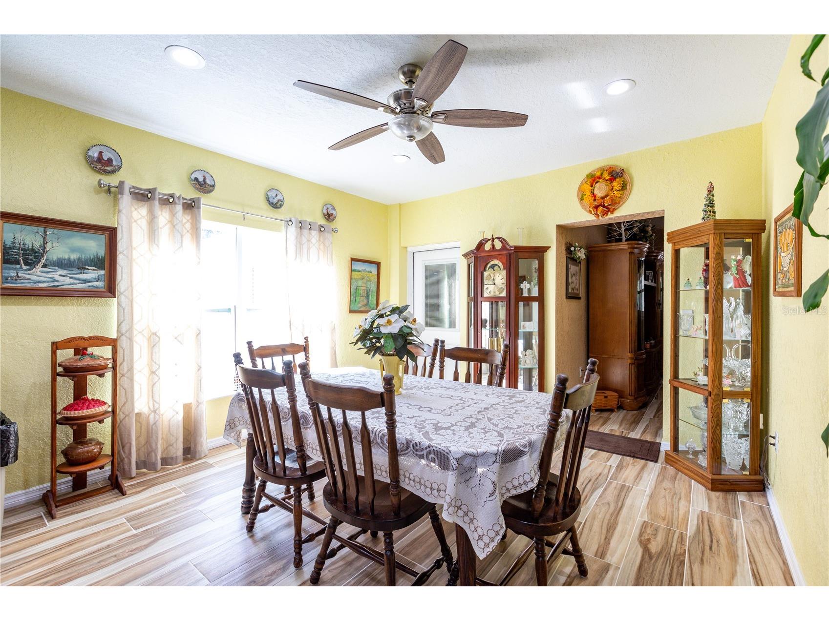 402 SE 709 Street Old Town FL 32680 GC536737 image10