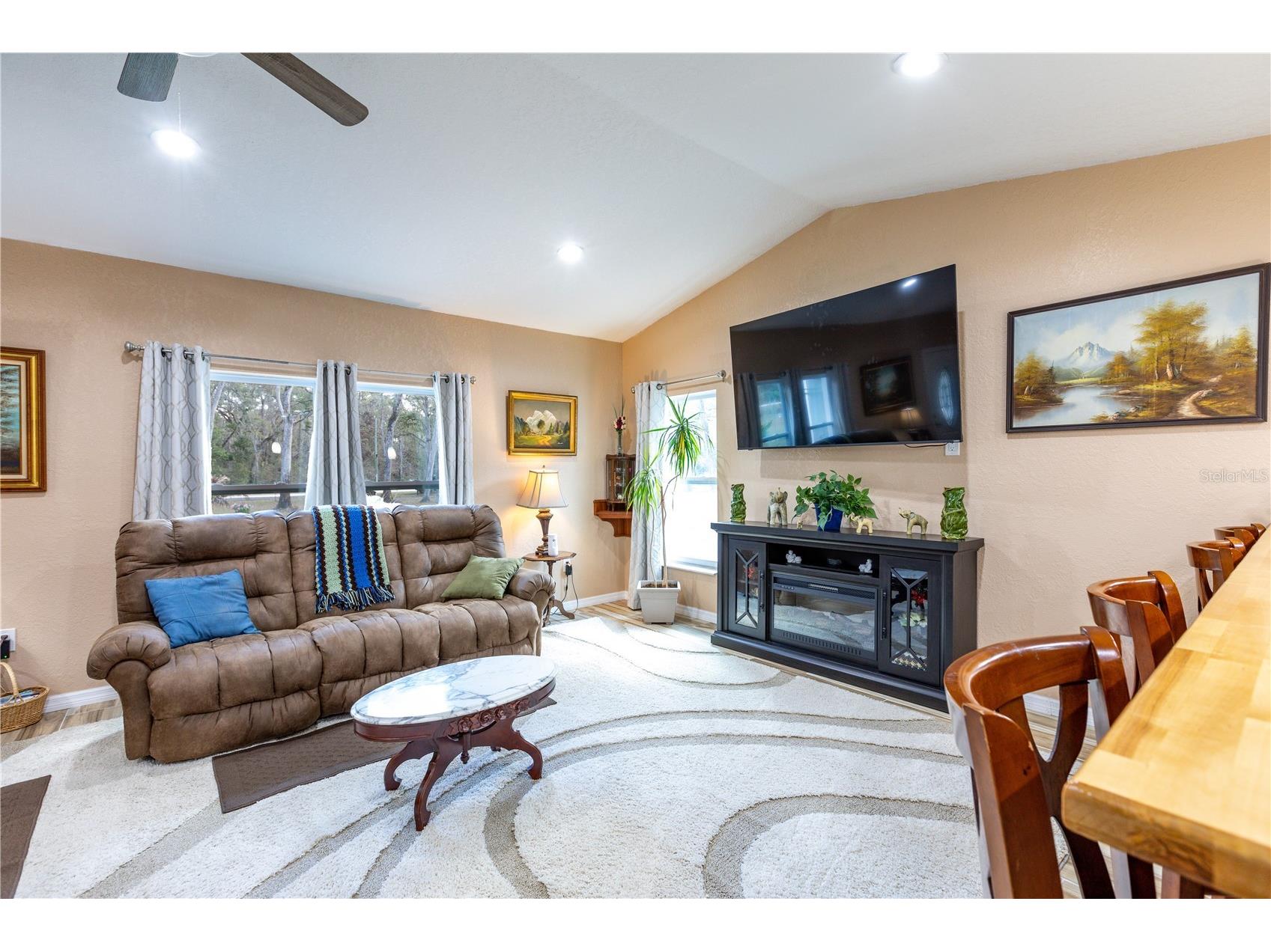 402 SE 709 Street Old Town FL 32680 GC536737 image6