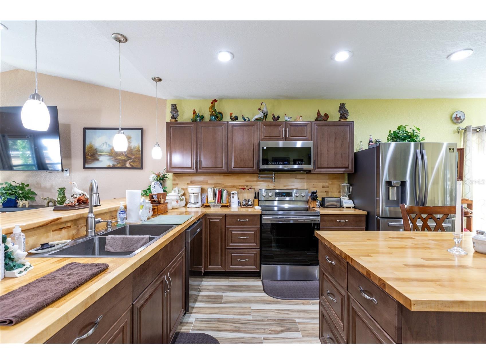 402 SE 709 Street Old Town FL 32680 GC536737 image8