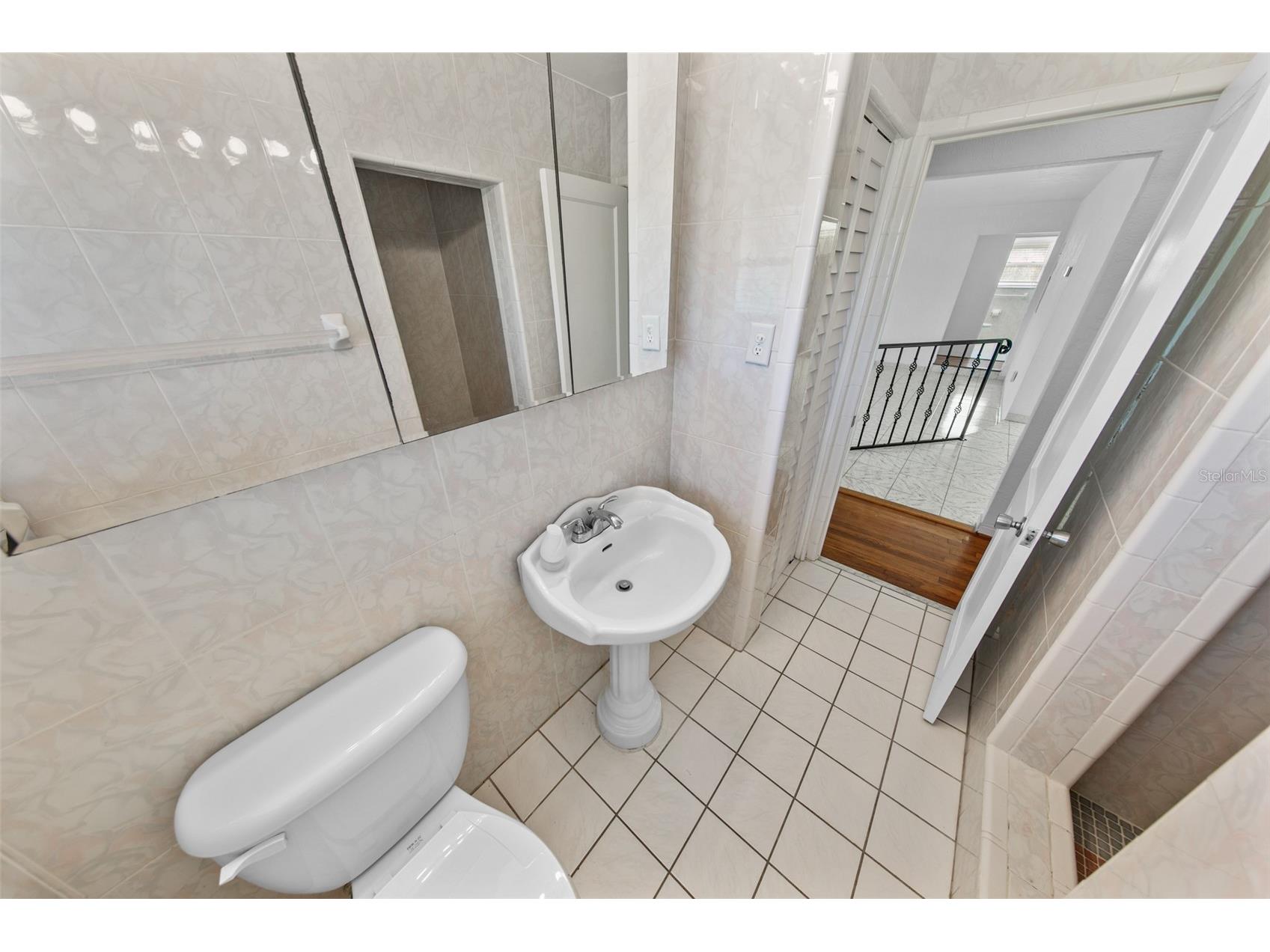 402 Seaview Avenue Daytona Beach FL 32118 NS1088477 image28