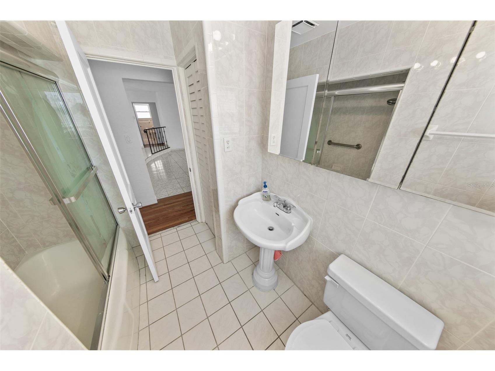 402 Seaview Avenue Daytona Beach FL 32118 NS1088477 image36