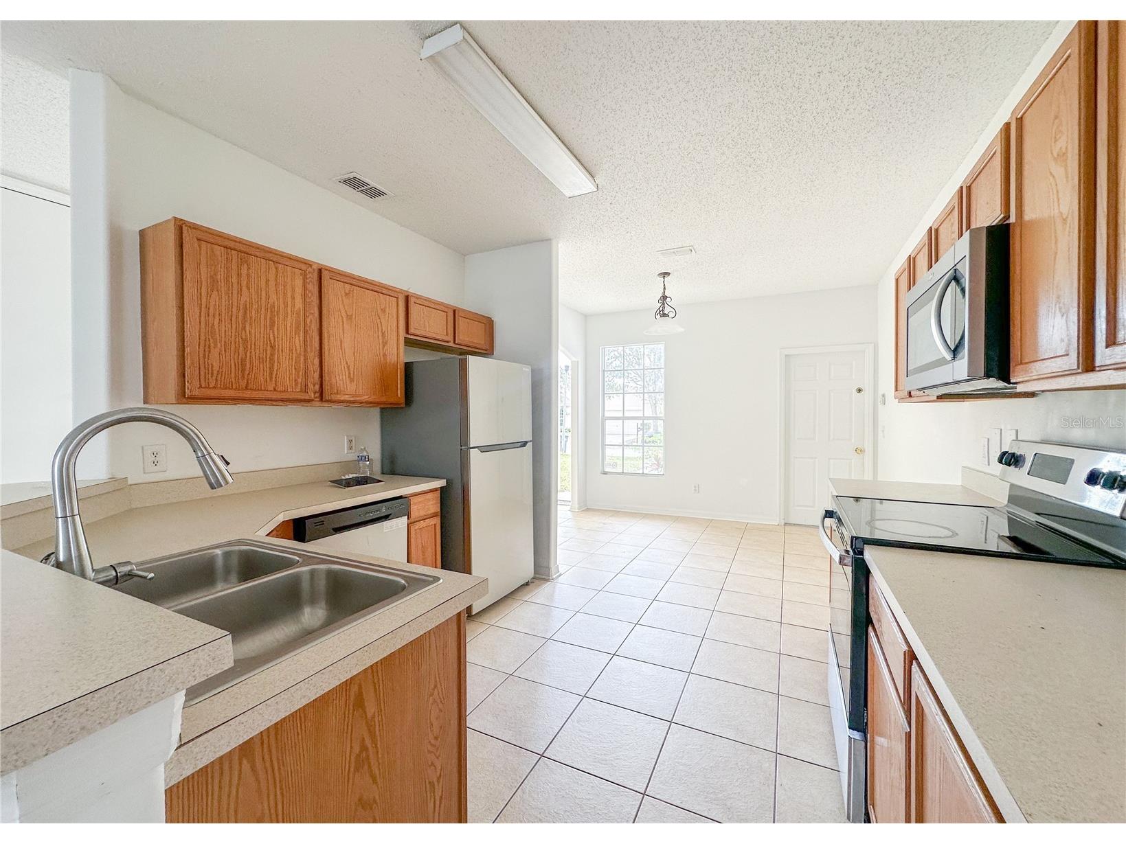 402 Sunset View Drive Davenport FL 33837 O6379036 image2