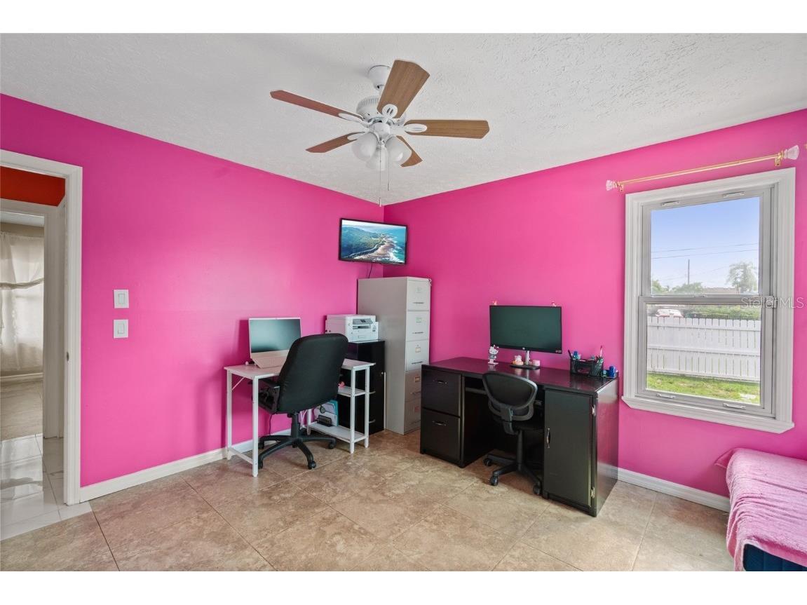 402 SW Seaflower Terrace Port Saint Lucie FL 34984 OK225391 image25