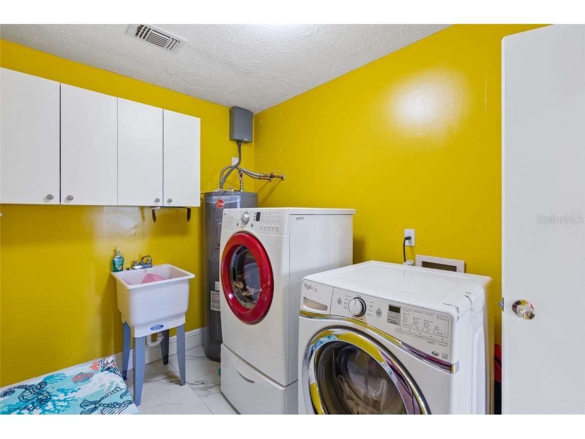 402 SW Seaflower Terrace Port Saint Lucie FL 34984 OK225391 image29