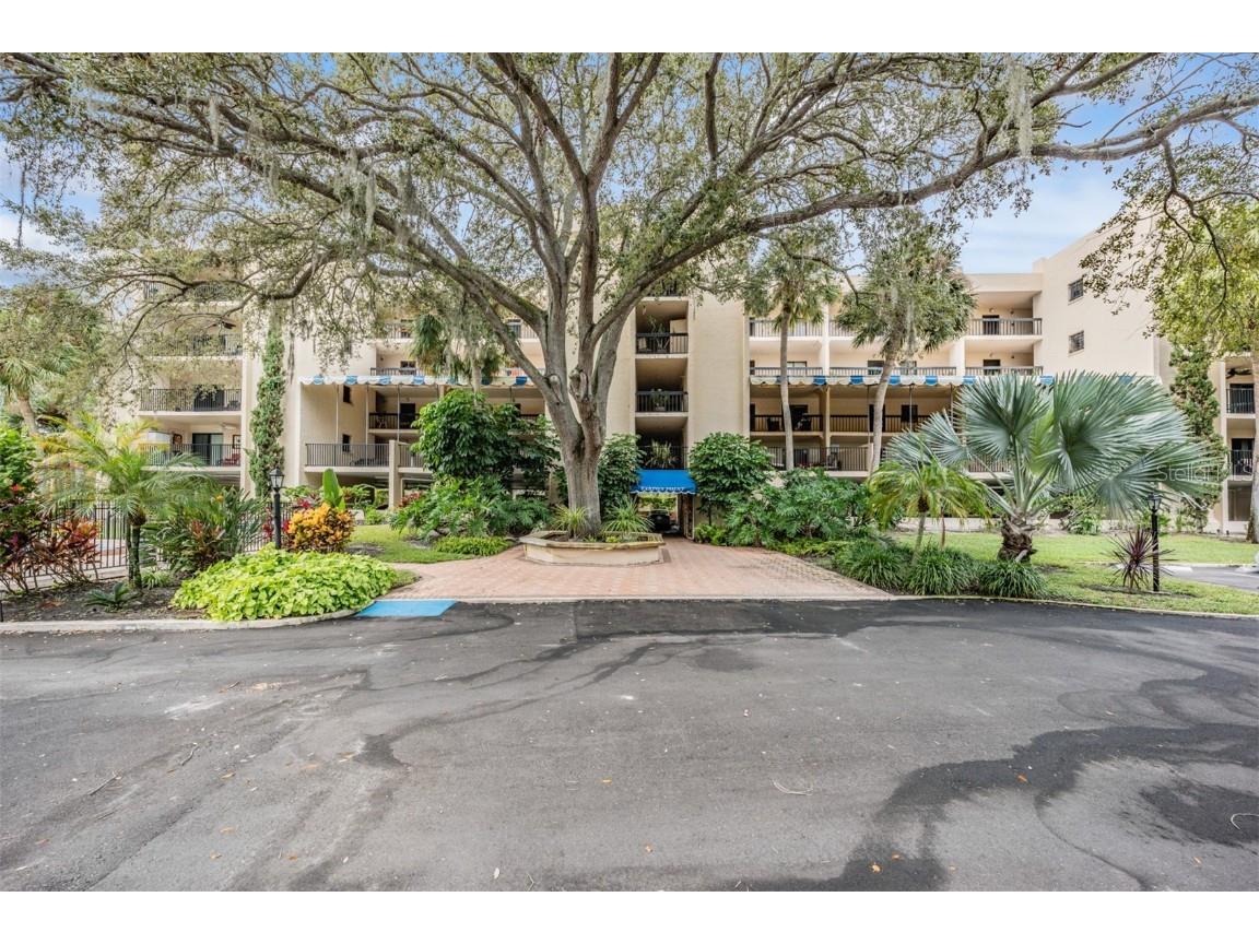 402 Tarpon Point #402 Tarpon Springs FL 34689 U8221288 image1
