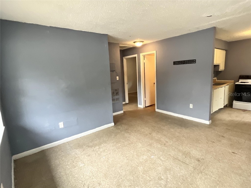 402 Terry Street Wildwood FL 34785 O6366347 image2