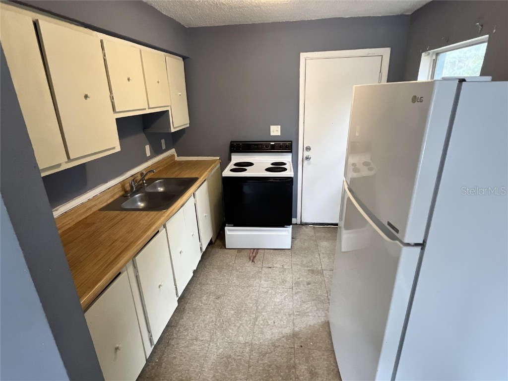 402 Terry Street Wildwood FL 34785 O6366347 image6