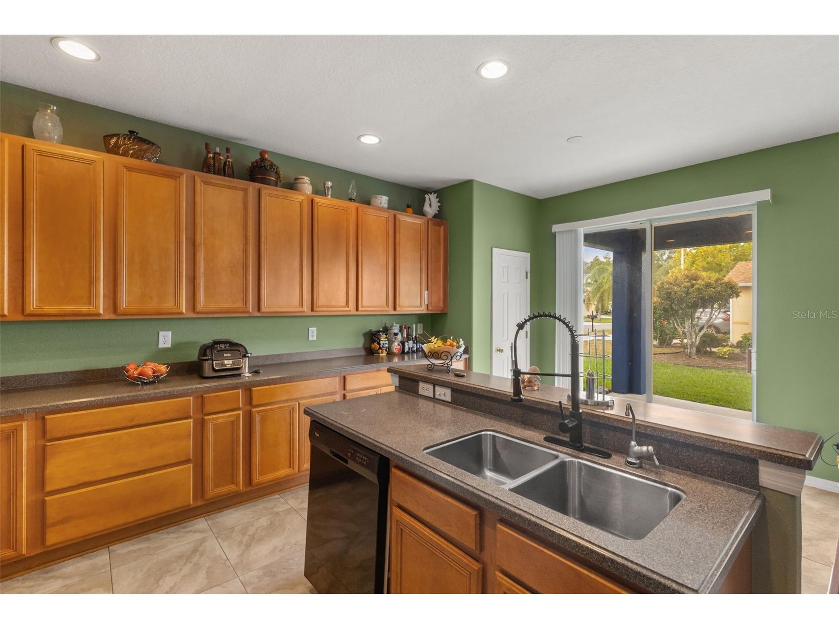 402 Vine Cliff Street Ruskin FL 33570 TB8527093 image7