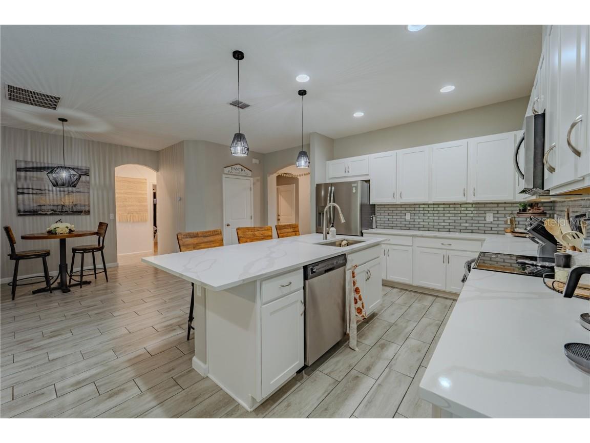 4020 Balsam Falls Road Deland FL 32724 V4945527 image10