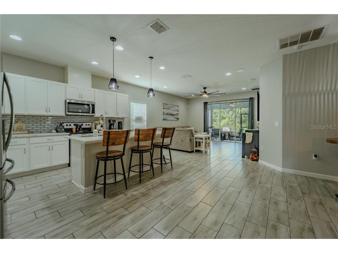 4020 Balsam Falls Road Deland FL 32724 V4945527 image12