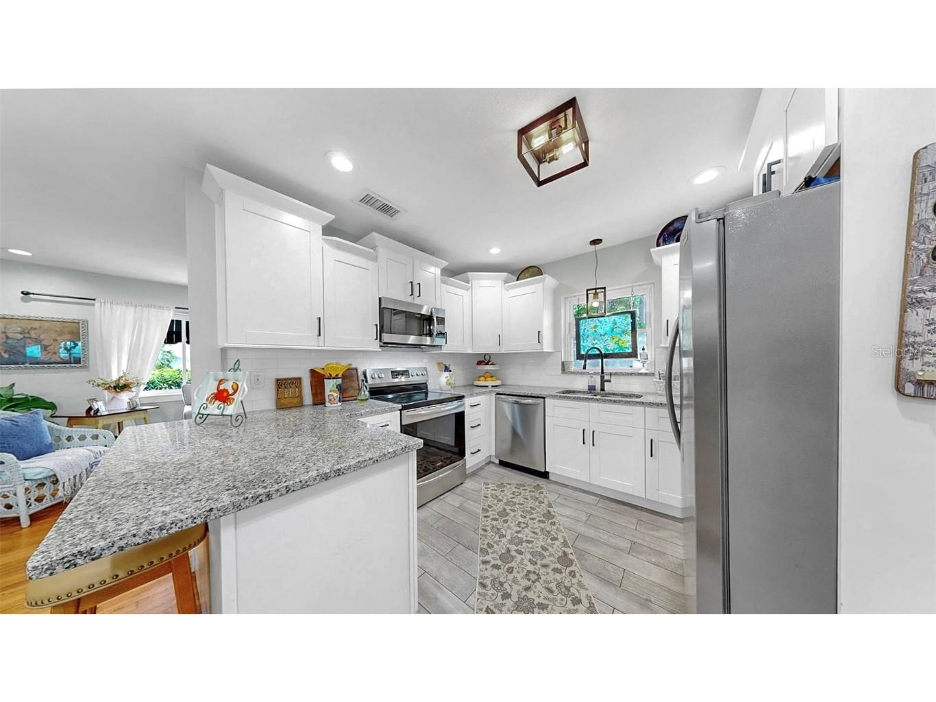 4020 Queen Street N Saint Petersburg FL 33714 TB8404537 image19