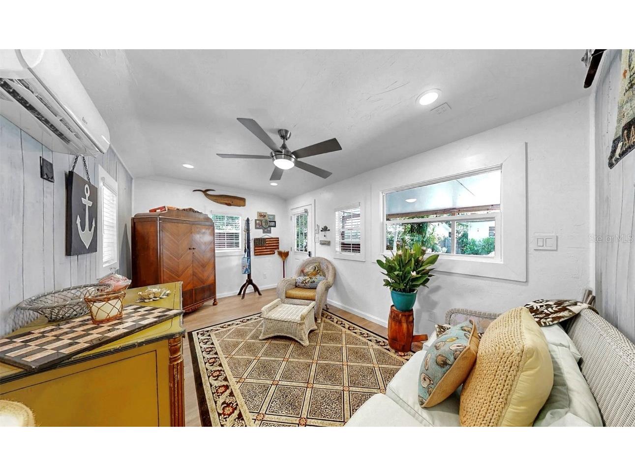 4020 Queen Street N Saint Petersburg FL 33714 TB8404537 image36