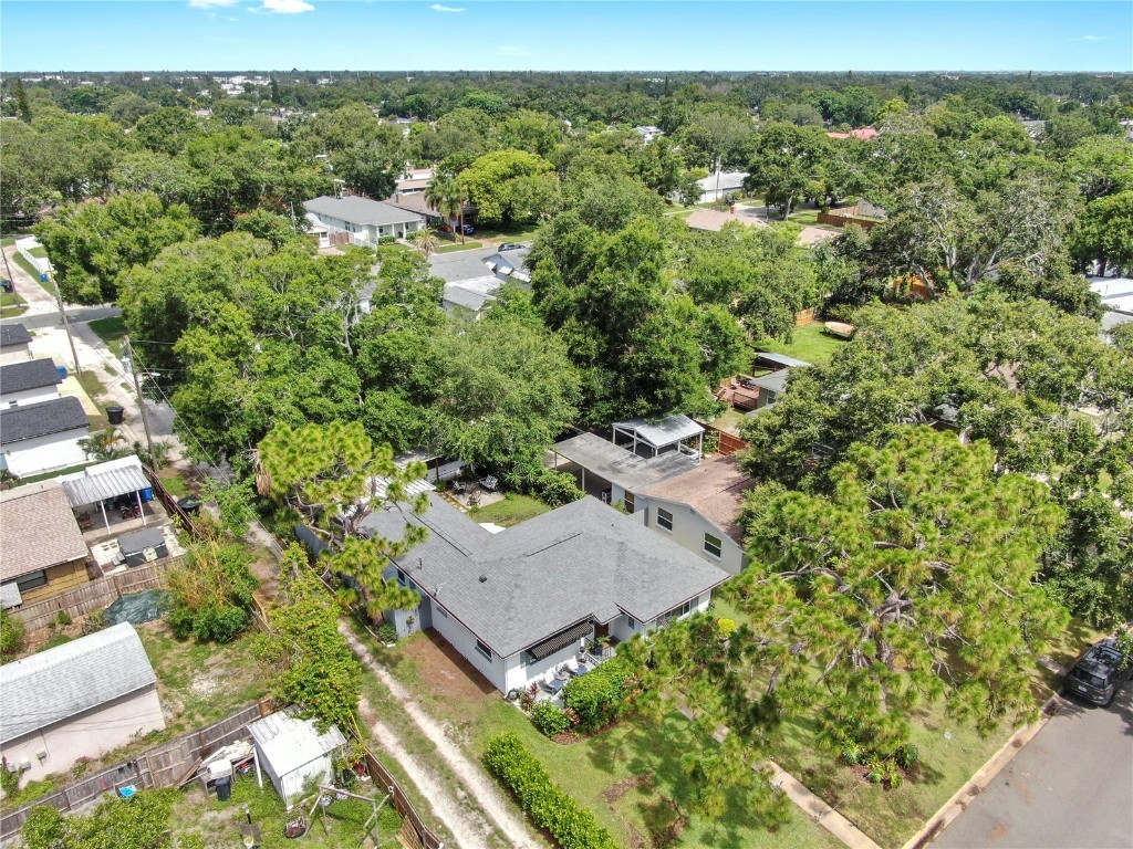 4020 Queen Street N Saint Petersburg FL 33714 TB8404537 image4