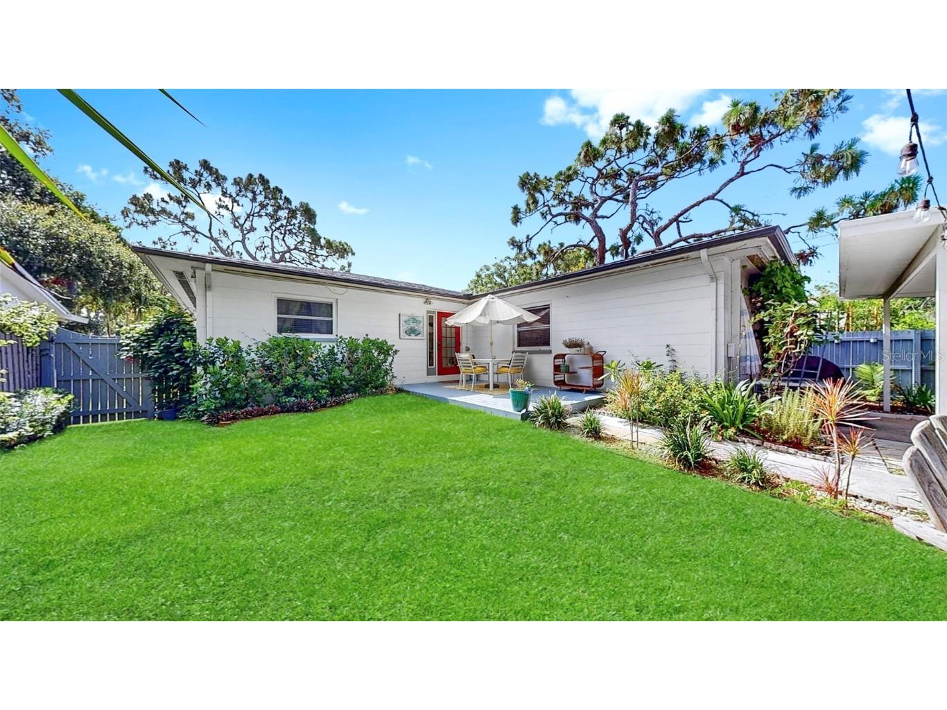 4020 Queen Street N Saint Petersburg FL 33714 TB8404537 image43