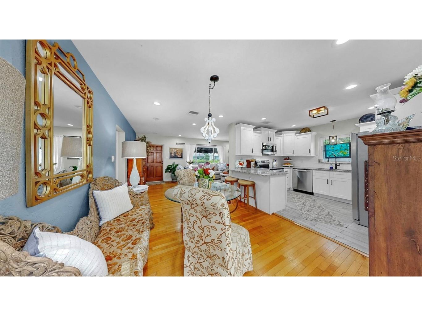 4020 Queen Street N Saint Petersburg FL 33714 TB8404537 image7