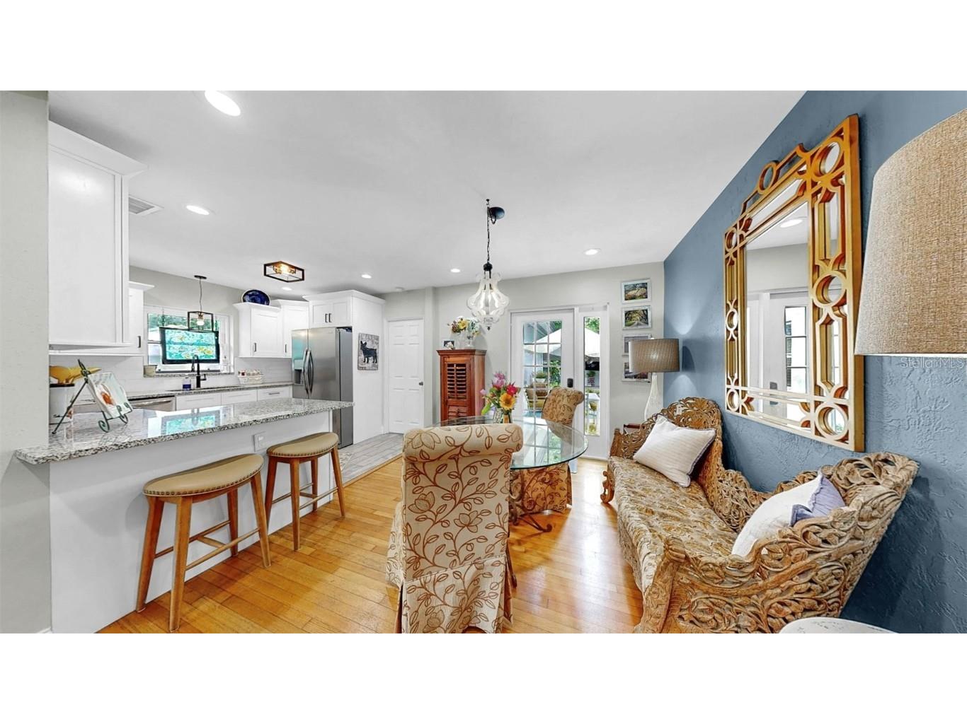 4020 Queen Street N Saint Petersburg FL 33714 TB8404537 image8