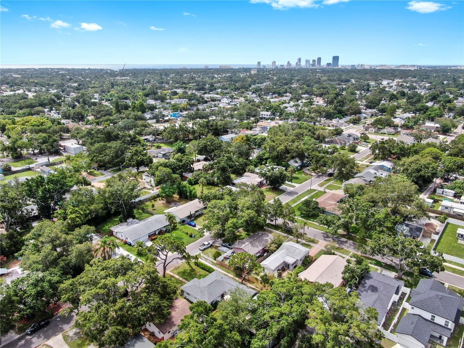 4020 Queen Street N Saint Petersburg FL 33714 TB8499325 image44