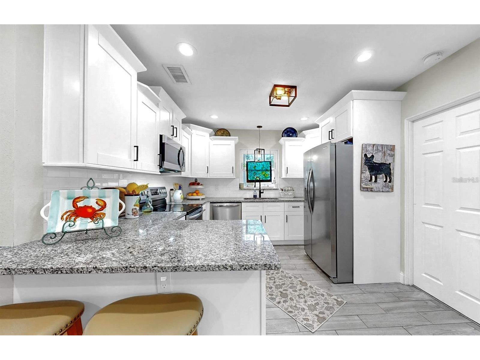 4020 Queen Street N Saint Petersburg FL 33714 TB8499325 image8