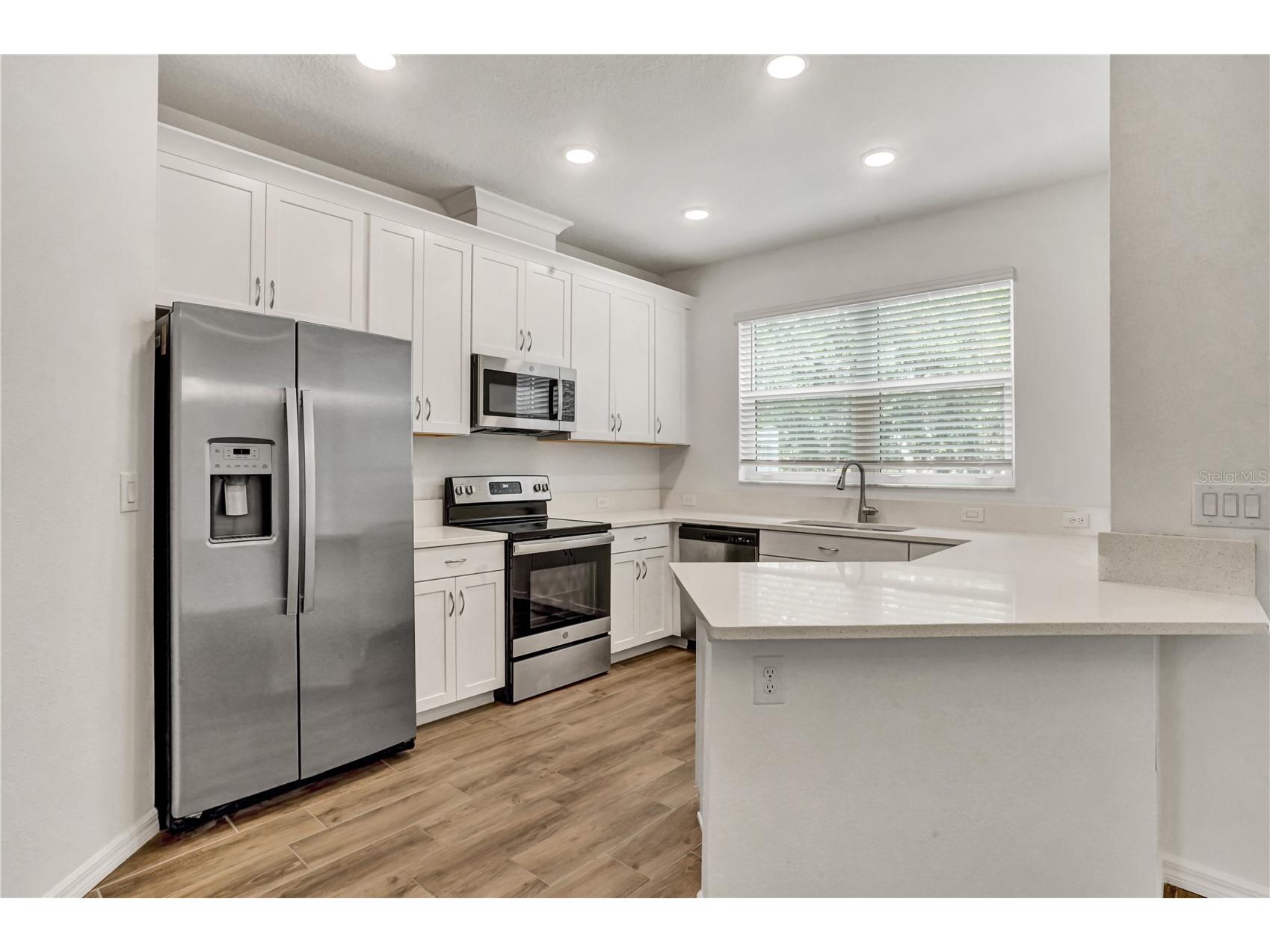 4020 Via Sienna Circle Sarasota FL 34243 A4698258 image15