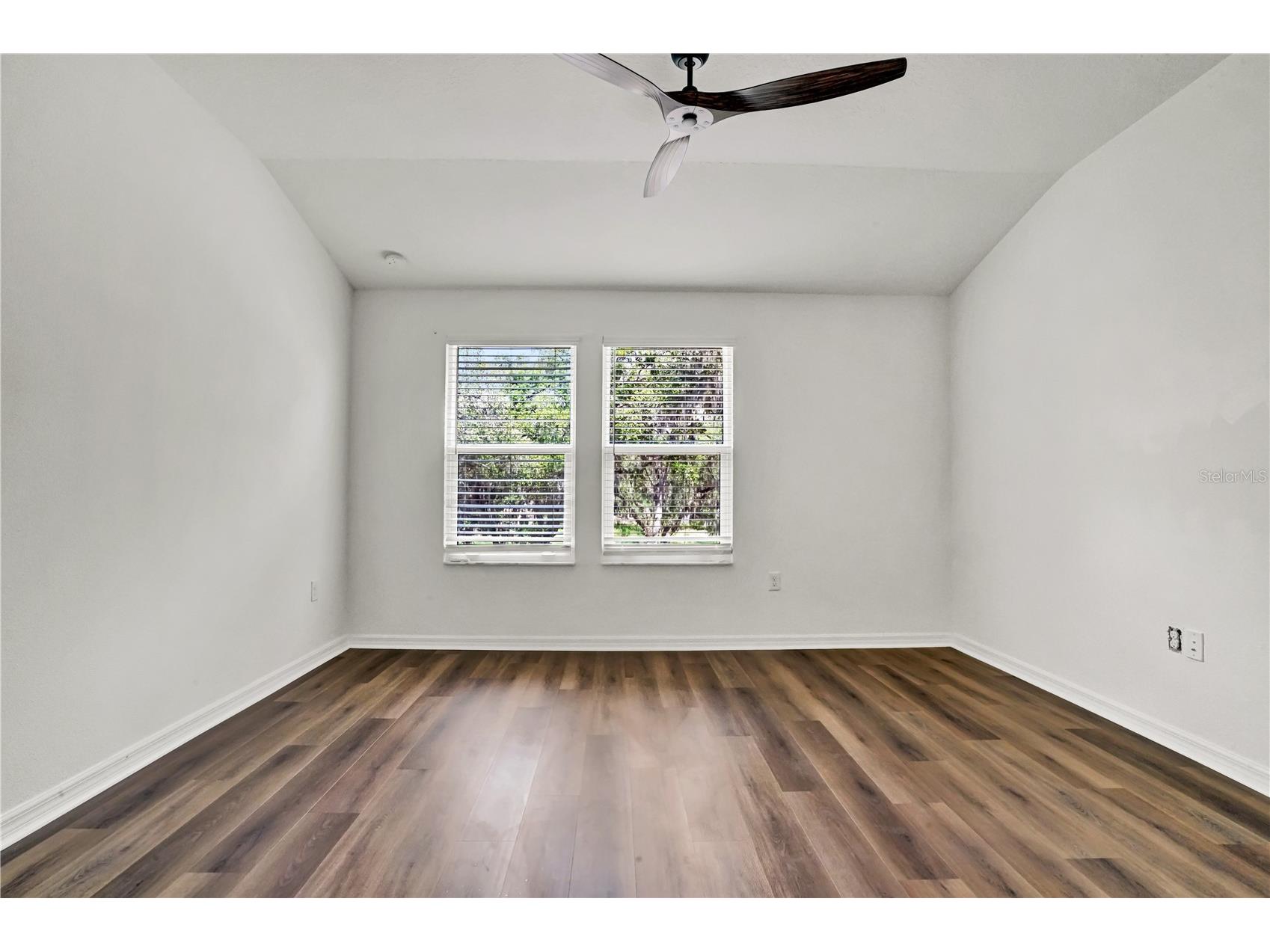 4020 Via Sienna Circle Sarasota FL 34243 A4698258 image25