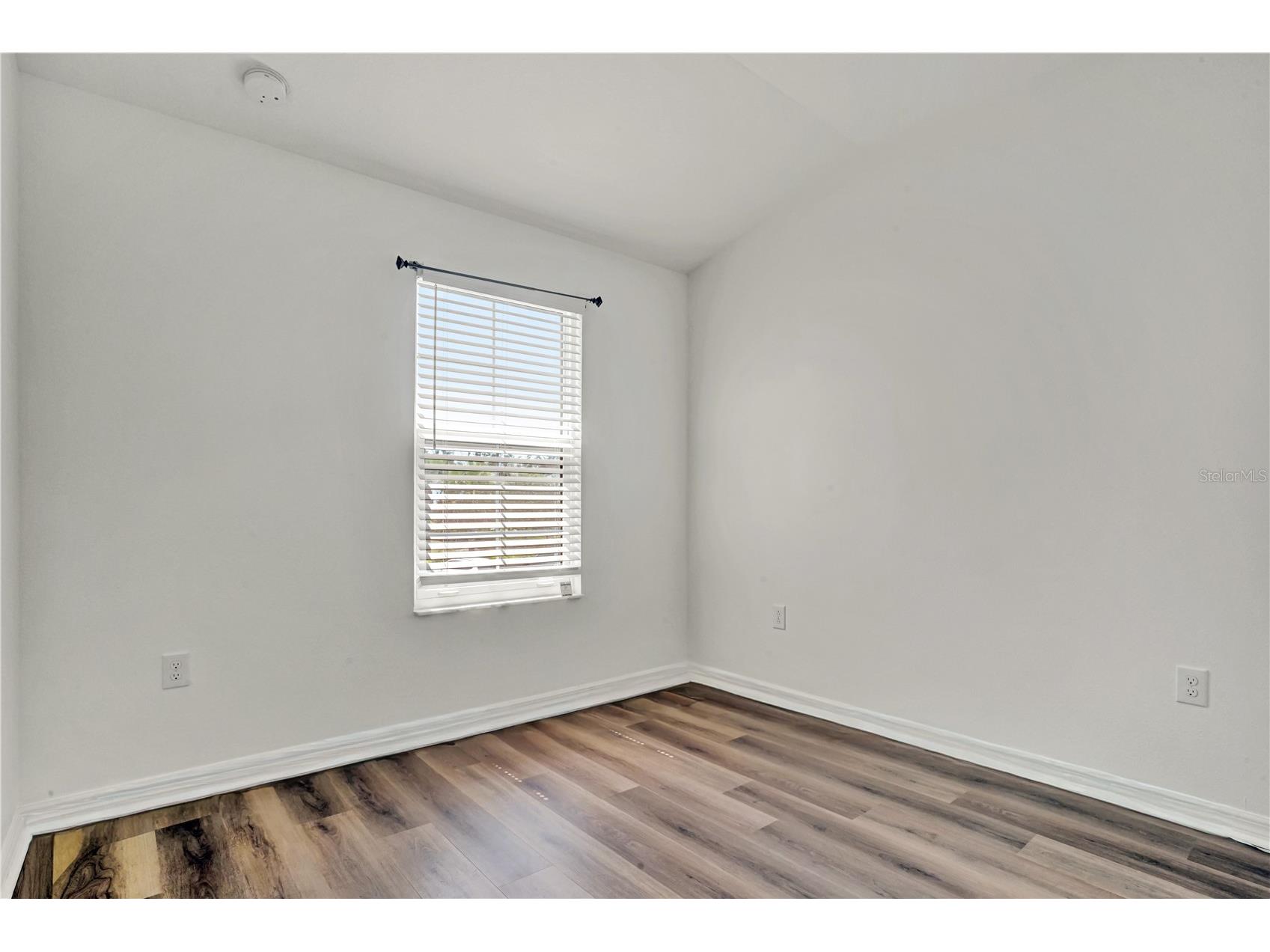 4020 Via Sienna Circle Sarasota FL 34243 A4698258 image39
