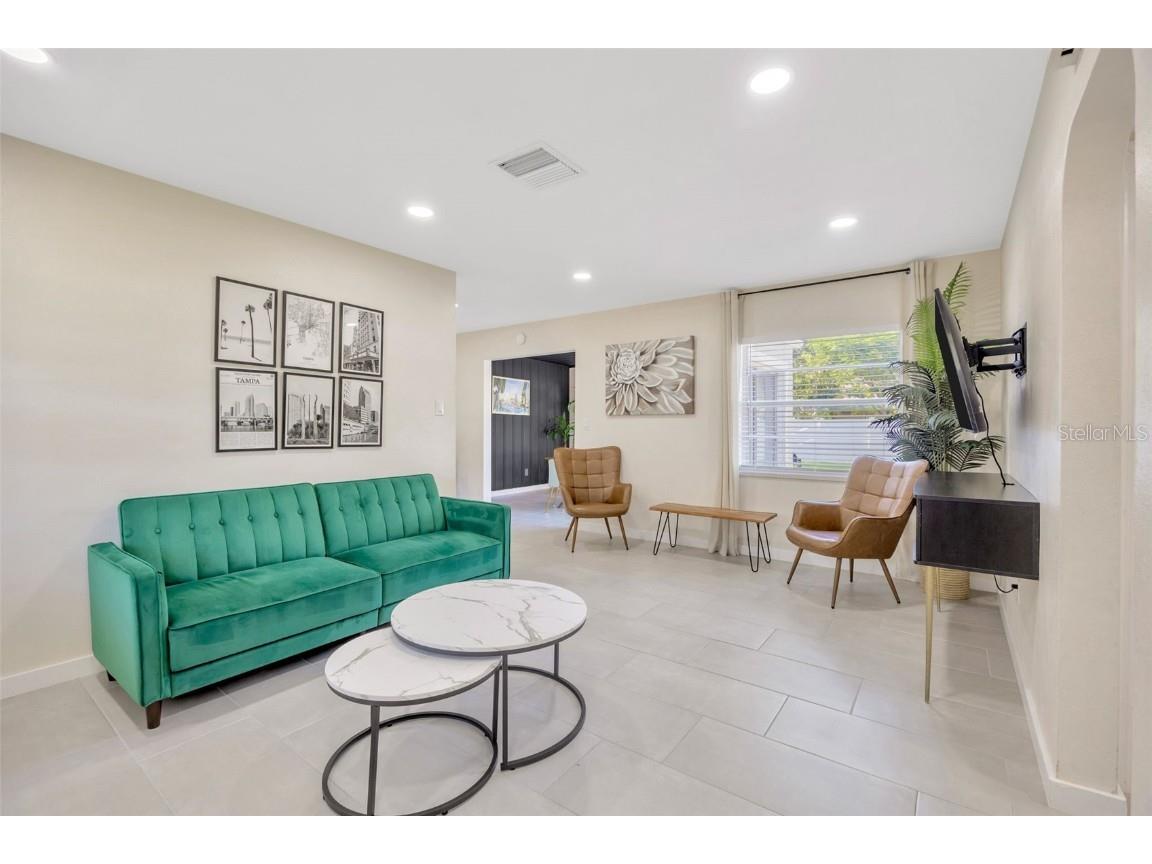 4020 W Euclid Avenue Tampa FL 33629 TB8413263 image2