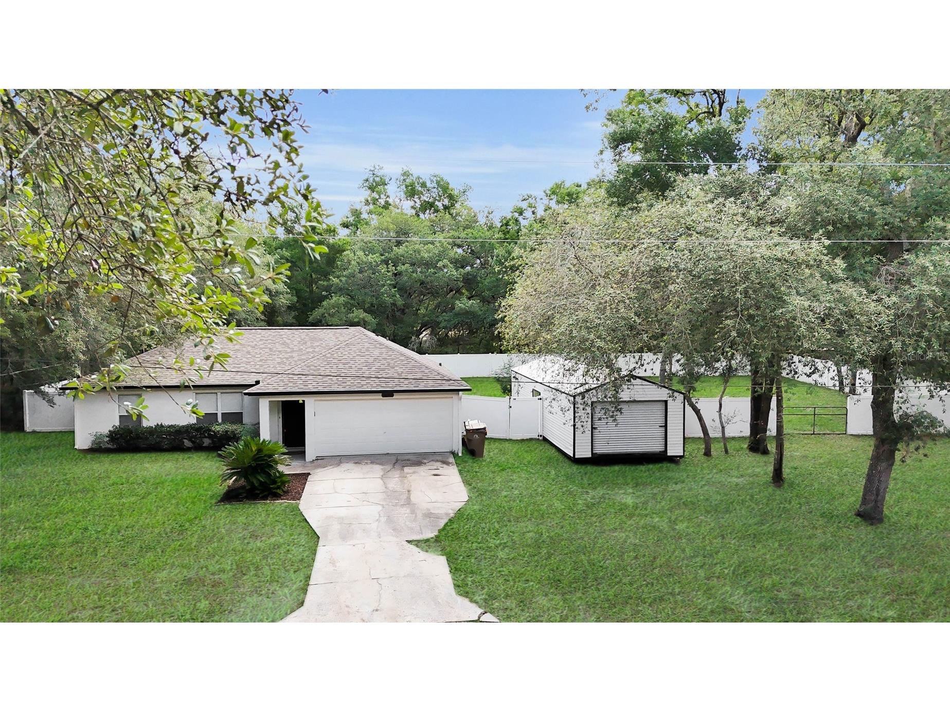 40206 Palm Street Lady Lake FL 32159 G5112373 image1