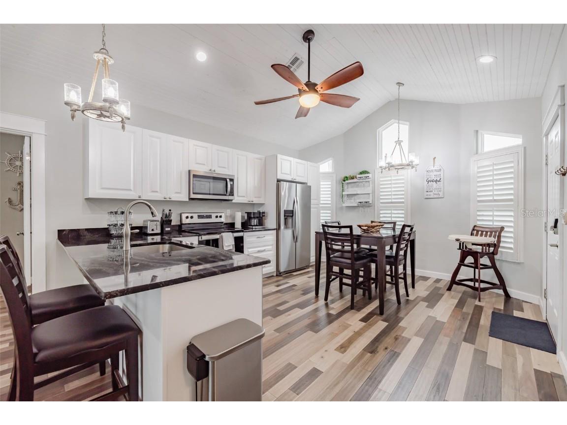 4021 Casa Court Hernando Beach FL 34607 - GOMEZ CANAL - GULF TB8371974 image17