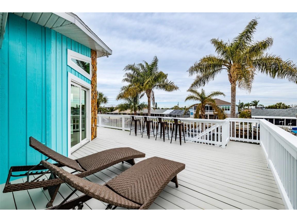 4021 Casa Court Hernando Beach FL 34607 - GOMEZ CANAL - GULF TB8371974 image3