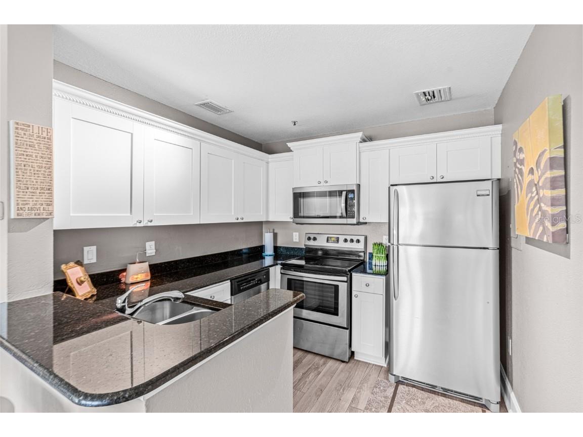 4021 Crockers Lake Boulevard #24 Sarasota FL 34238 A4676414 image13