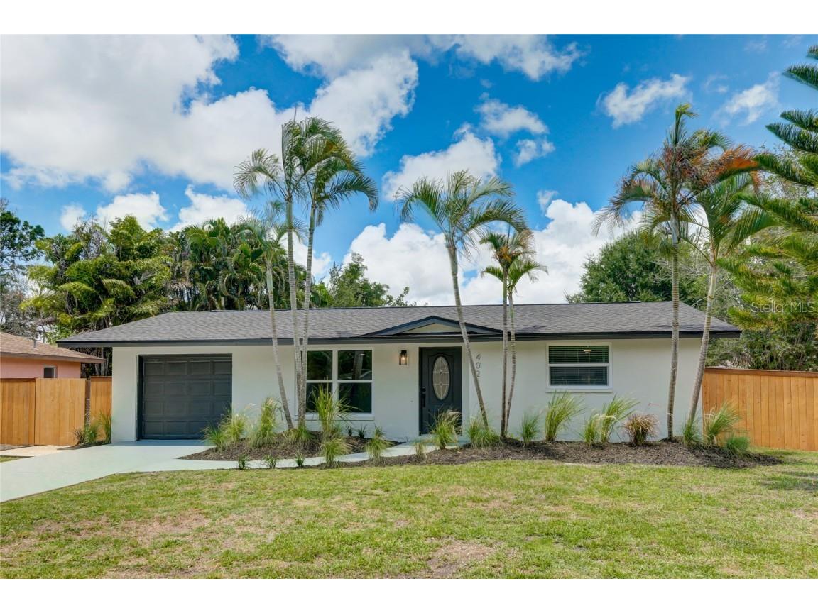 4021 Dyer Lane Sarasota FL 34232 A4572718 image1