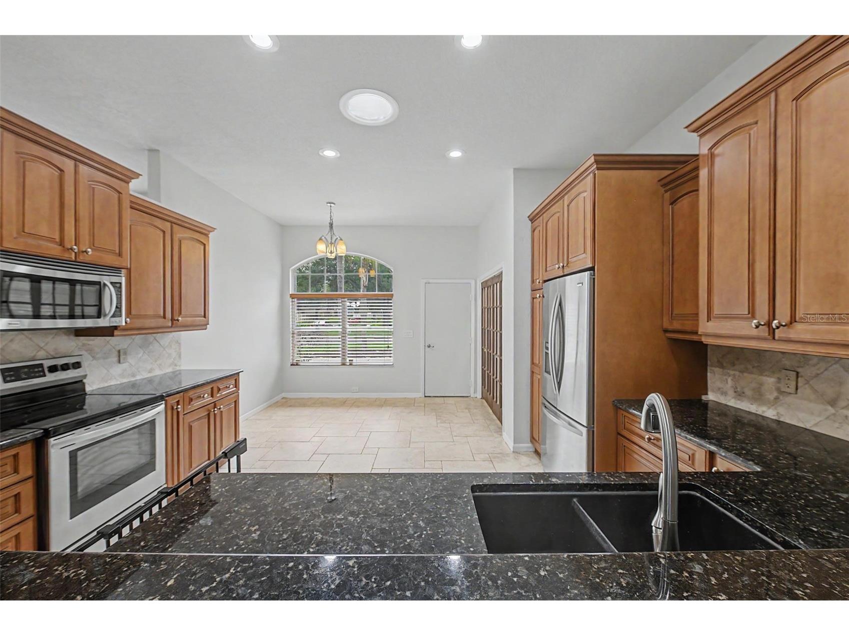 4021 Lithia Ridge Boulevard Valrico FL 33596 TB8514869 image13