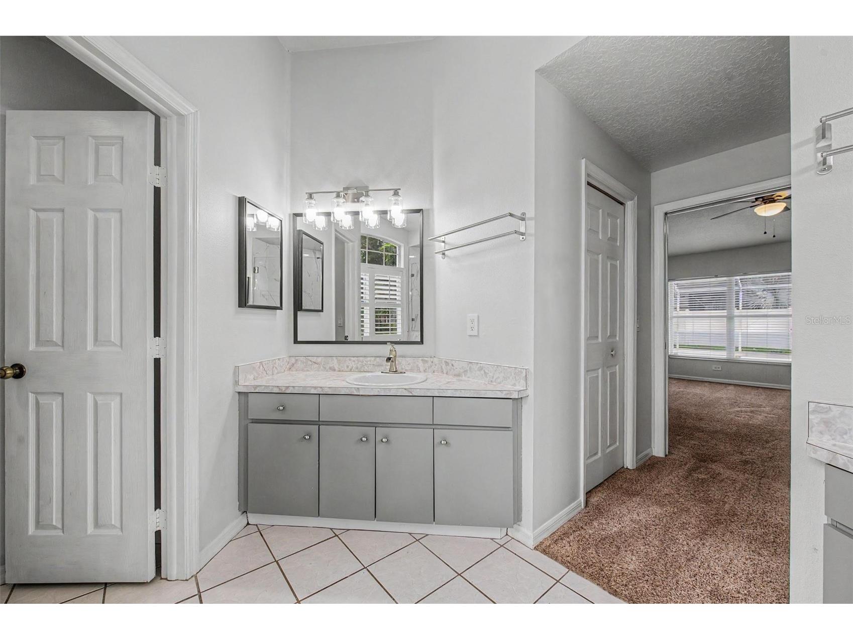 4021 Lithia Ridge Boulevard Valrico FL 33596 TB8514869 image23