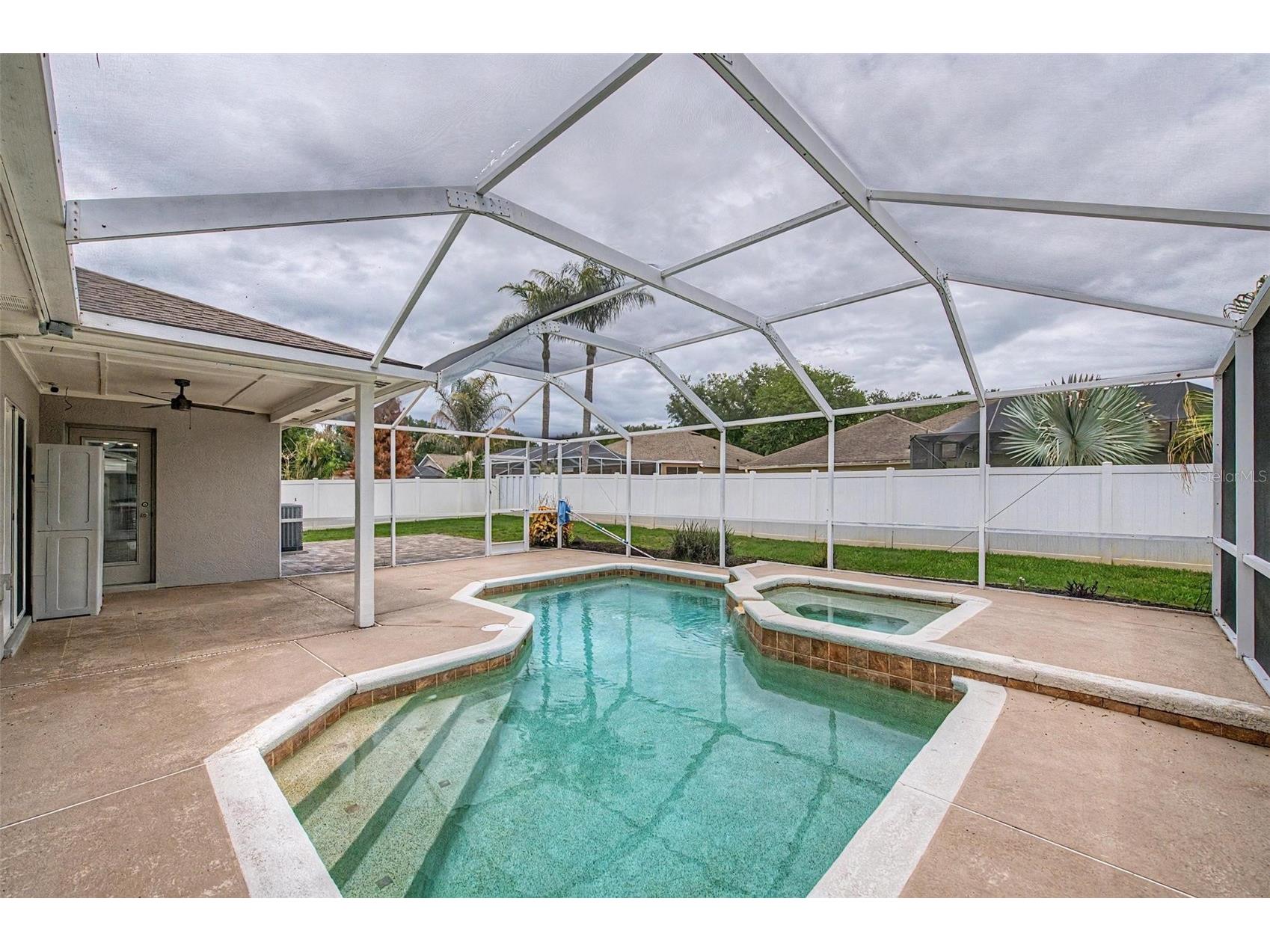 4021 Lithia Ridge Boulevard Valrico FL 33596 TB8514869 image34